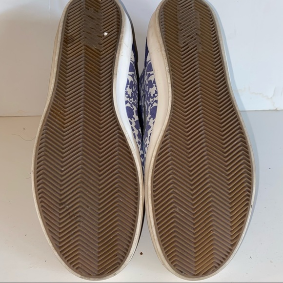 NIKE Hyperclave Lite Sneaker (Womens) - Picture 8 of 11